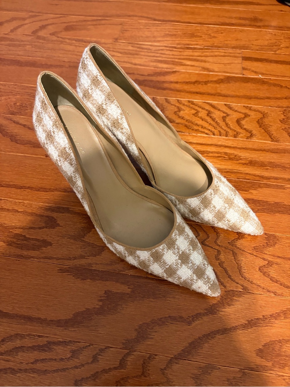 Ann Taylor Beige and White Checkered Pointed-Toe Pumps